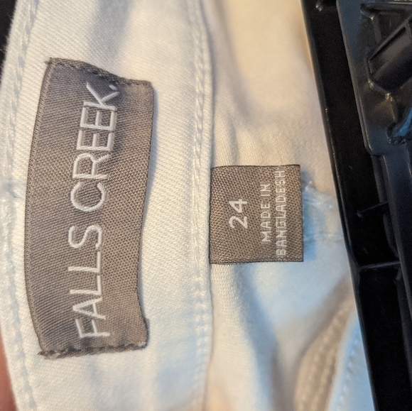 🆕Falls Creek Denim Capri Sz 24 - Picture 9 of 9